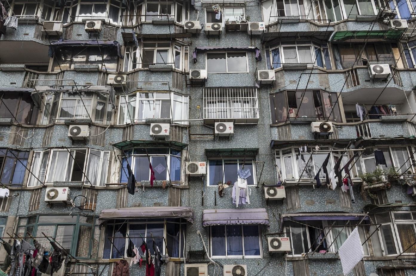 Airconditionanlæg i storbyer bruger masser af el
